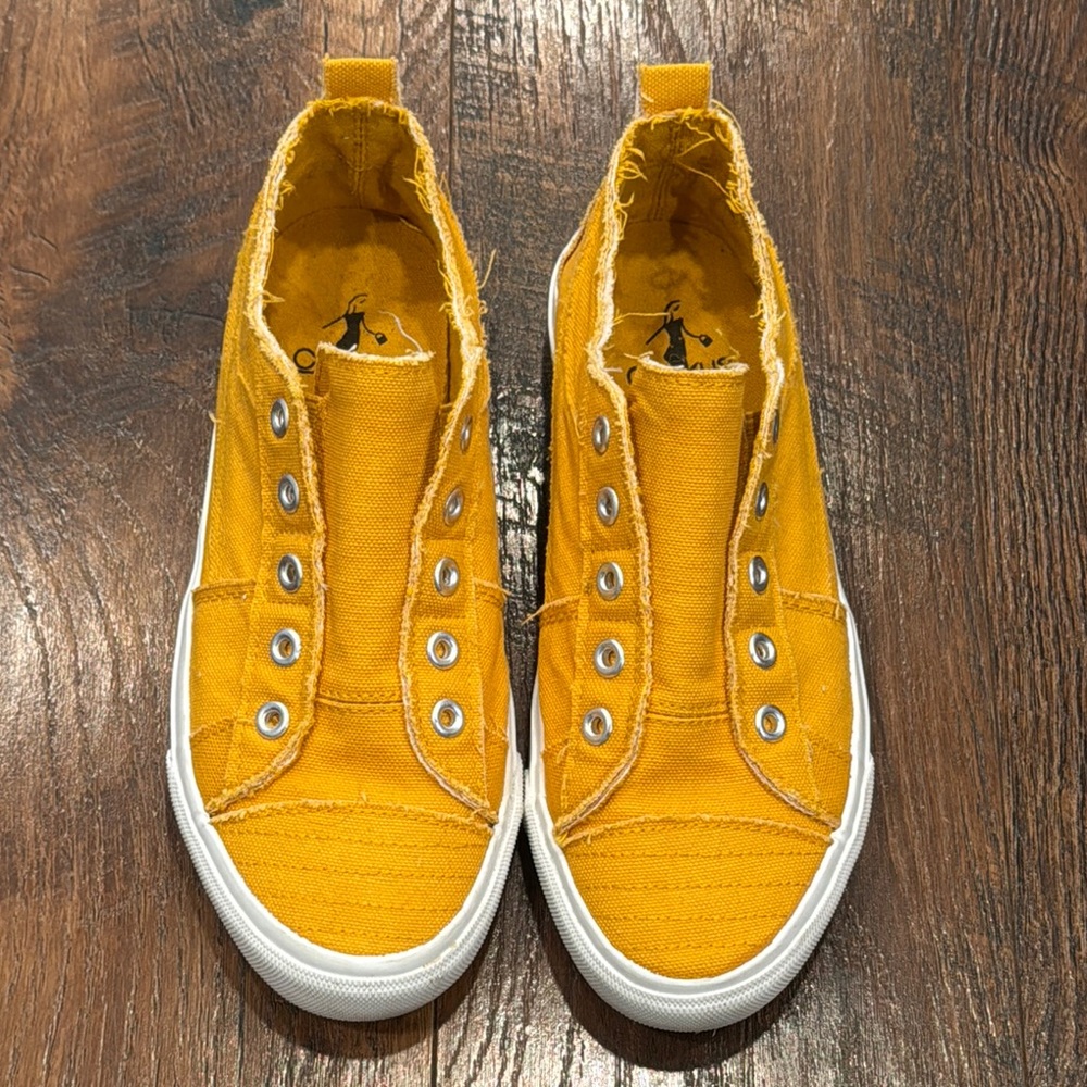 Corkys Slip-On Sneakers
